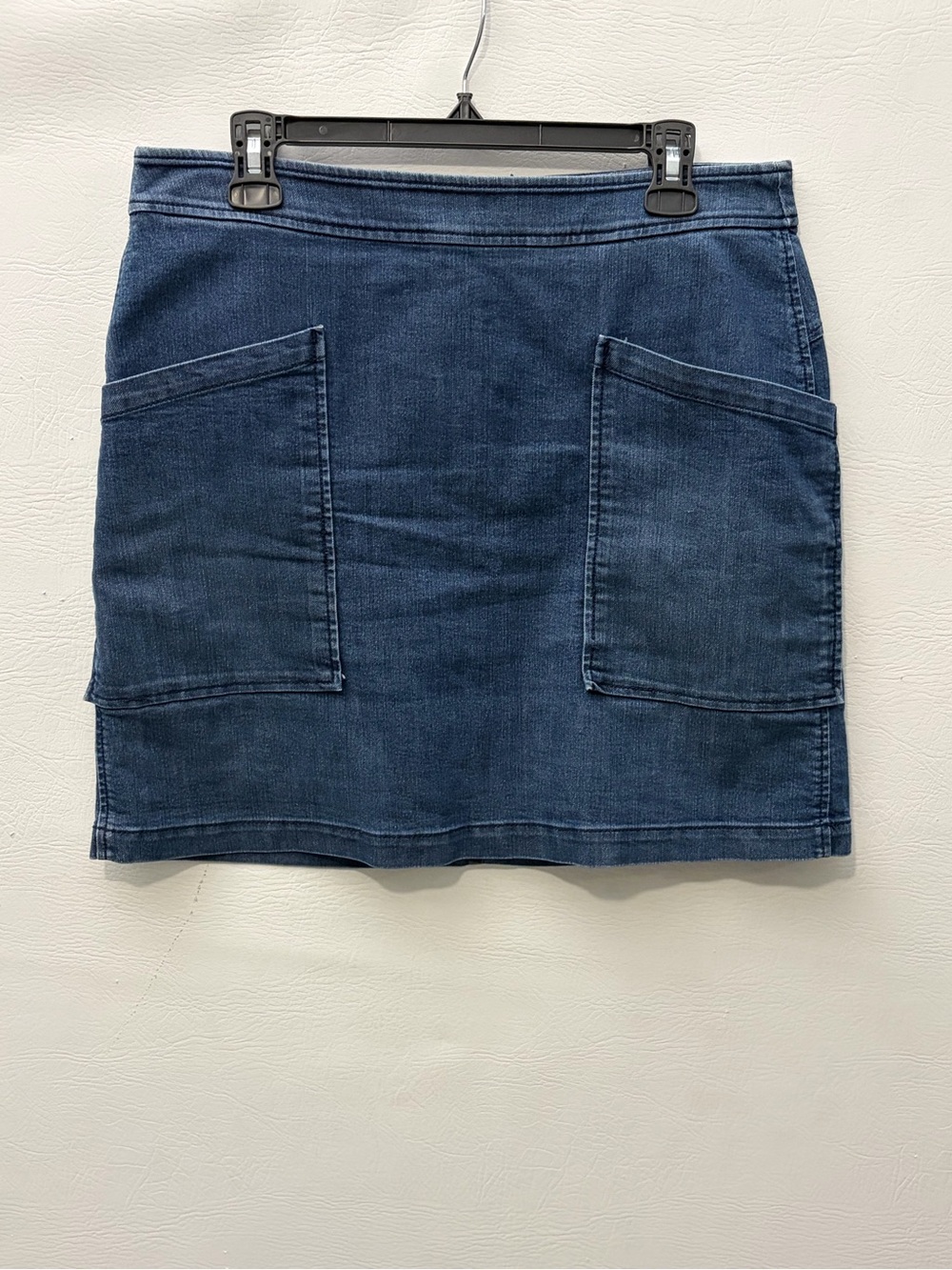 LOFT Dark Blue Denim Mini Skirt with Front Patch Pockets size 10